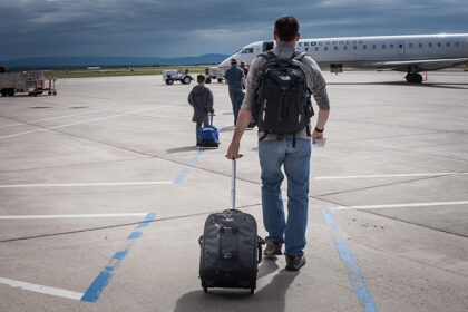 Tips To Keep Your DSLR Safe While Traveling