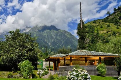 resort in manali